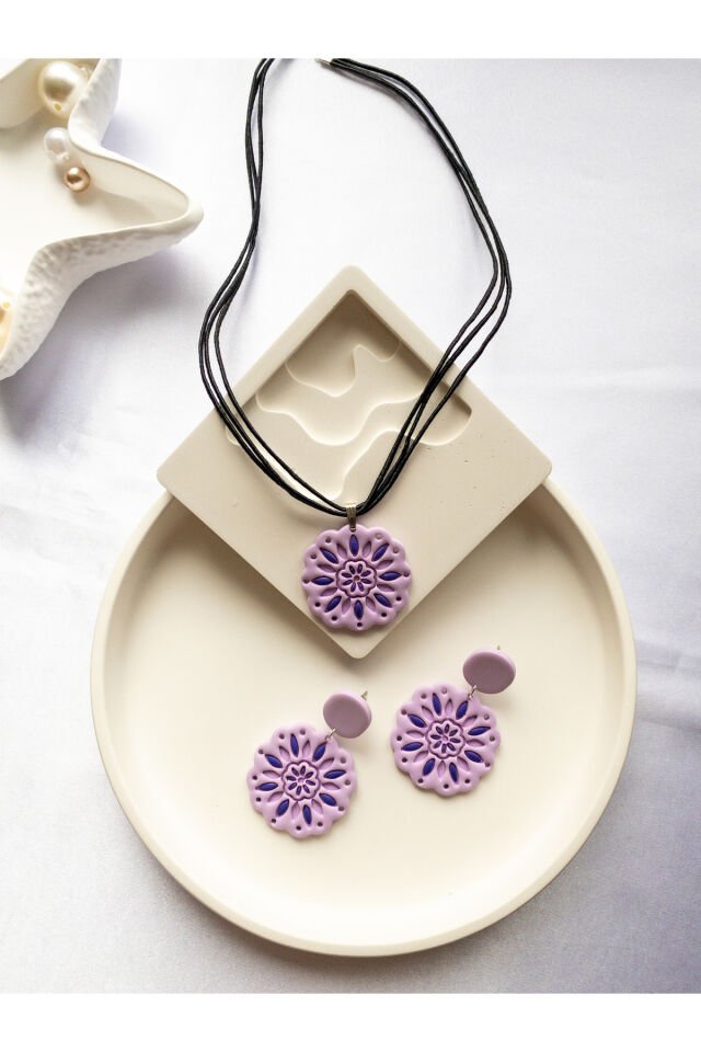 Özel Tasarım Mor Polimer Kil Çiçek Desen Kolye ve Küpe Seti