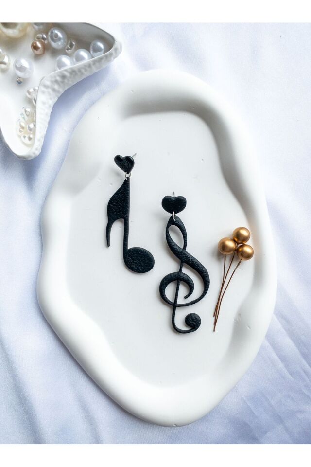 Özel Tasarım Siyah Polimer Kil Sol Anahtarı ve Nota Küpe