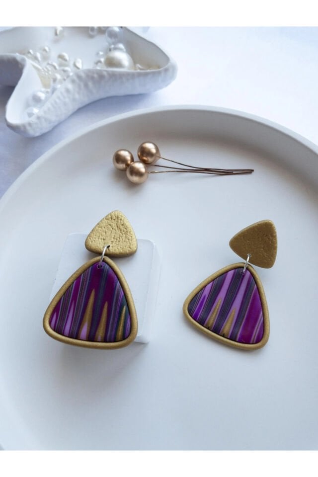 Özel Tasarım Renkli Polimer Kil Üzeri Dore Detay Geometrik Küpe