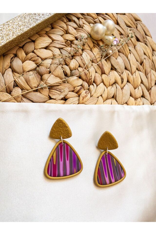 Özel Tasarım Renkli Polimer Kil Üzeri Dore Detay Geometrik Küpe