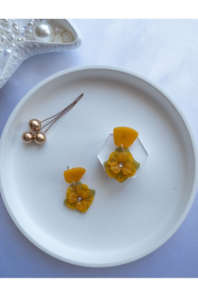 Özel Tasarım Sarı Polimer Kil Çiçek Küpe