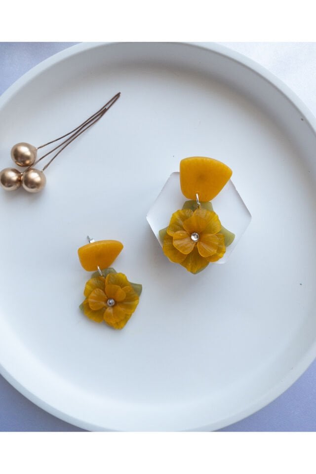 Özel Tasarım Sarı Polimer Kil Çiçek Küpe