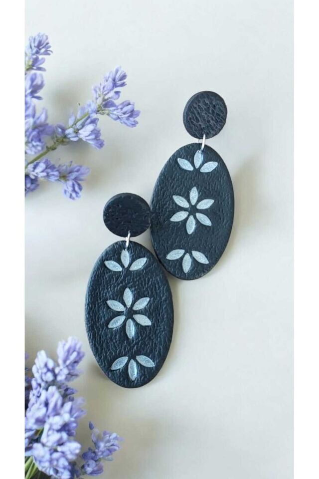 Özel Tasarım Antrasit Polimer Kil Üzeri İnci Beyazı Detay Küpe