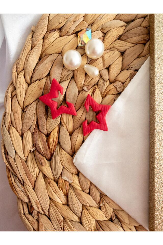 Özel Tasarım Pembe Polimer Kil Yıldız Küpe