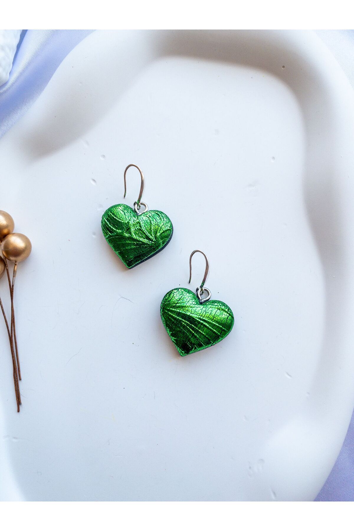 Özel Tasarım Yeşil Varak Kalp Küpe