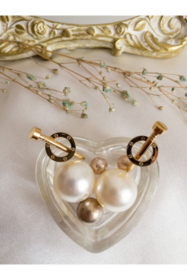 Çivi Model Gold Çelik Küpe Gold