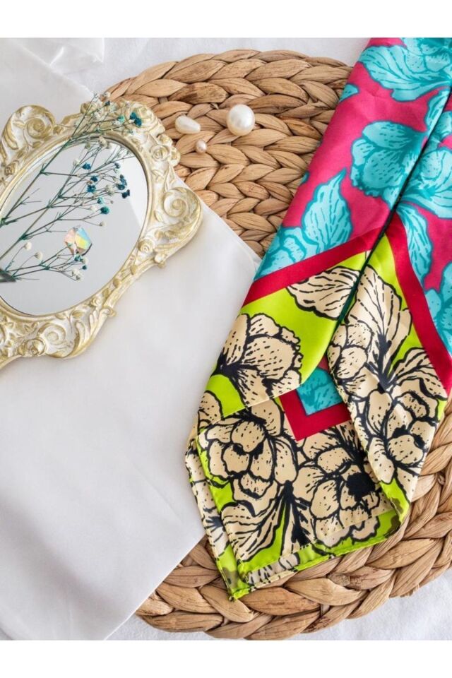 BeuBella 70’ler Retro Desenli Saten Fular – 55x55 cm – Boyun, Saç, Çanta Aksesuarı Sarı/Pembe